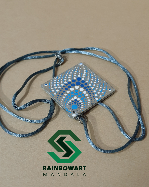 خرید گردنبند نقره ای طرح ماندالا و دات ماندالا با ارسال رایگان در رشت