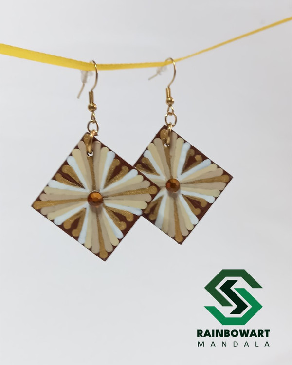 خرید جفت گوشواره قهوه ای طرح ماندالا و دات ماندالا