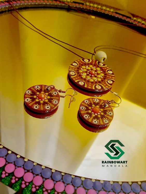 خرید ست گردنبند و گوشواره ماندالا و دات ماندالا با رنگ و طرح دلخواه