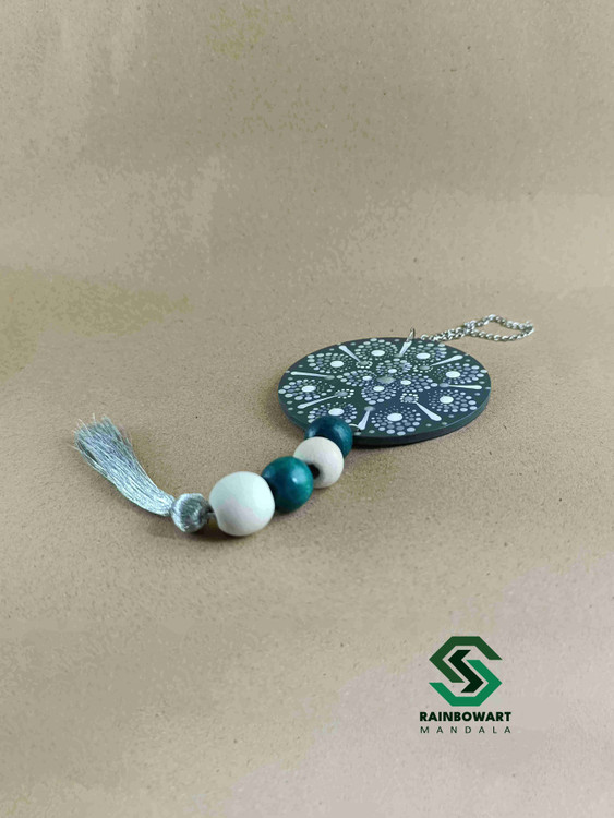 سفارش آویز آینه ای چوبی ماشین با طرح و رنگ دلخواه از فروشگاه رینبوآرت +