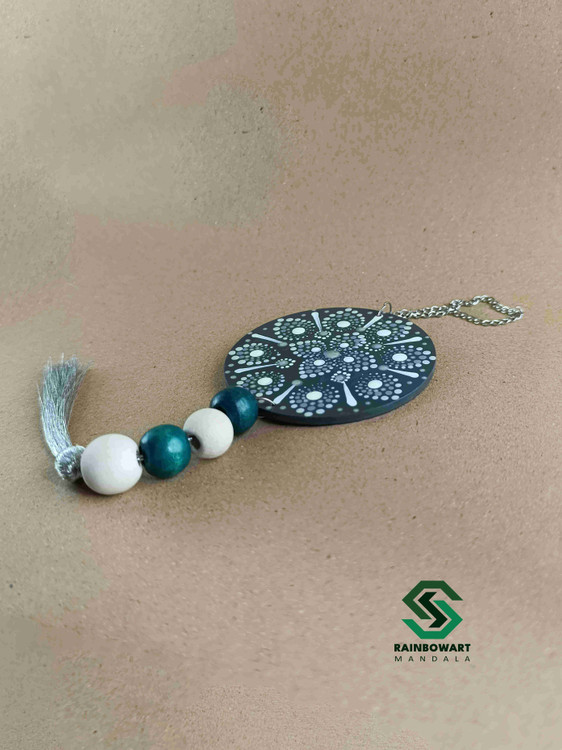 سفارش آویز آینه ای چوبی ماشین با طرح و رنگ دلخواه از فروشگاه رینبوآرت